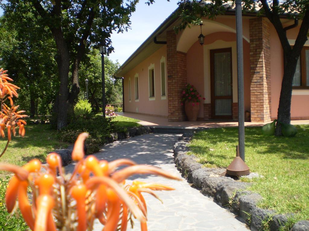 Poggiofelice B&B Zafferana Etnea Eksteriør billede